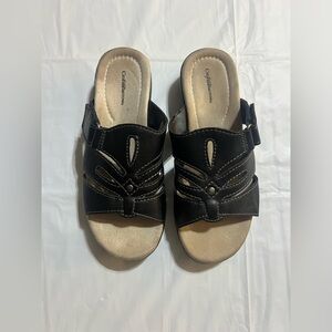 Croft & Barrow Open Toe Black Woman’s Sandals 6.5 Medium. Used Once.